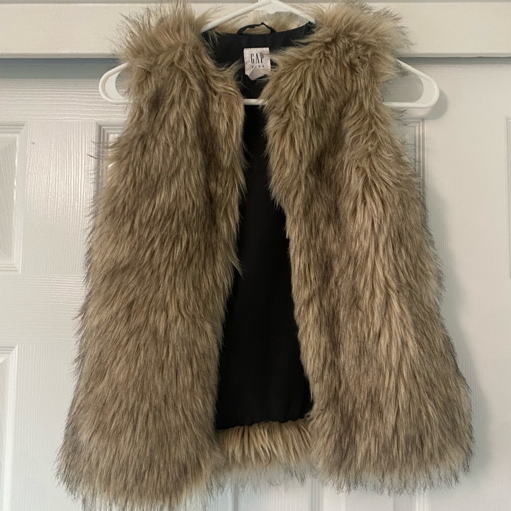 EUC Gap Kid’s Fur Vest